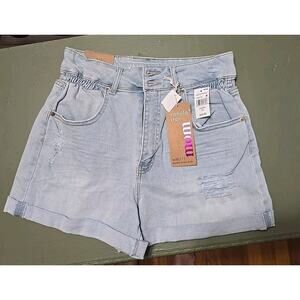 Vanilla Star mom Super High Rise Tapered Log Shorts Sz 11 Light Wash